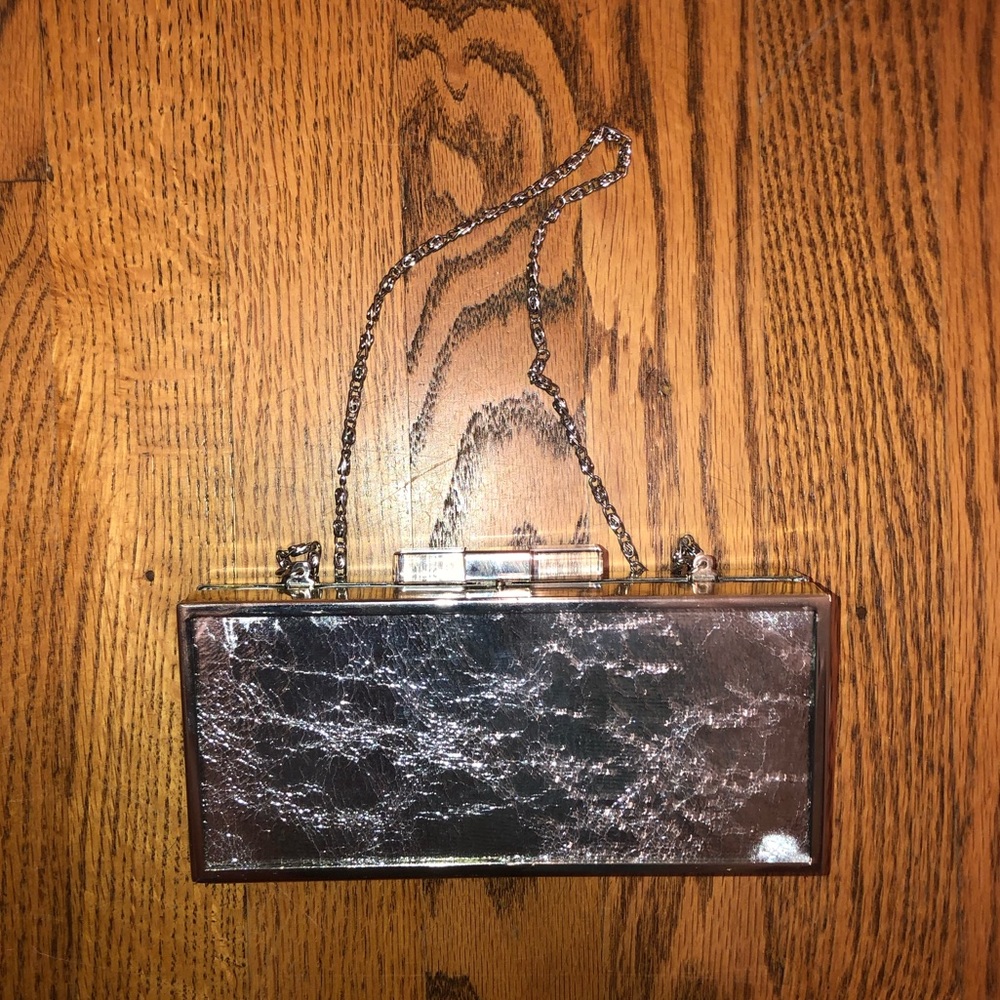 Silver clutch - Picture 3 of 5